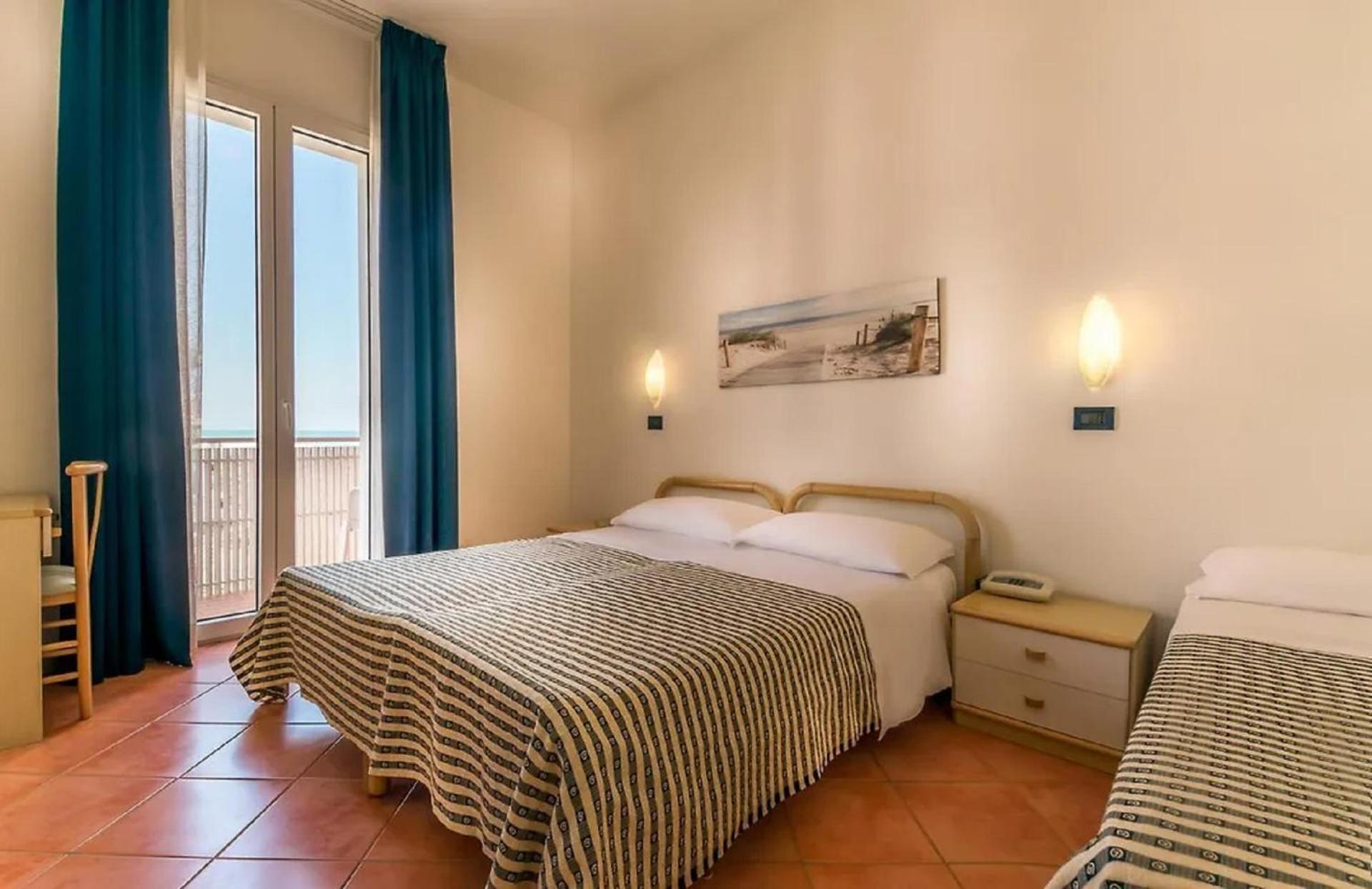 Hotel Delfino Milano Marittima Zewnętrze zdjęcie