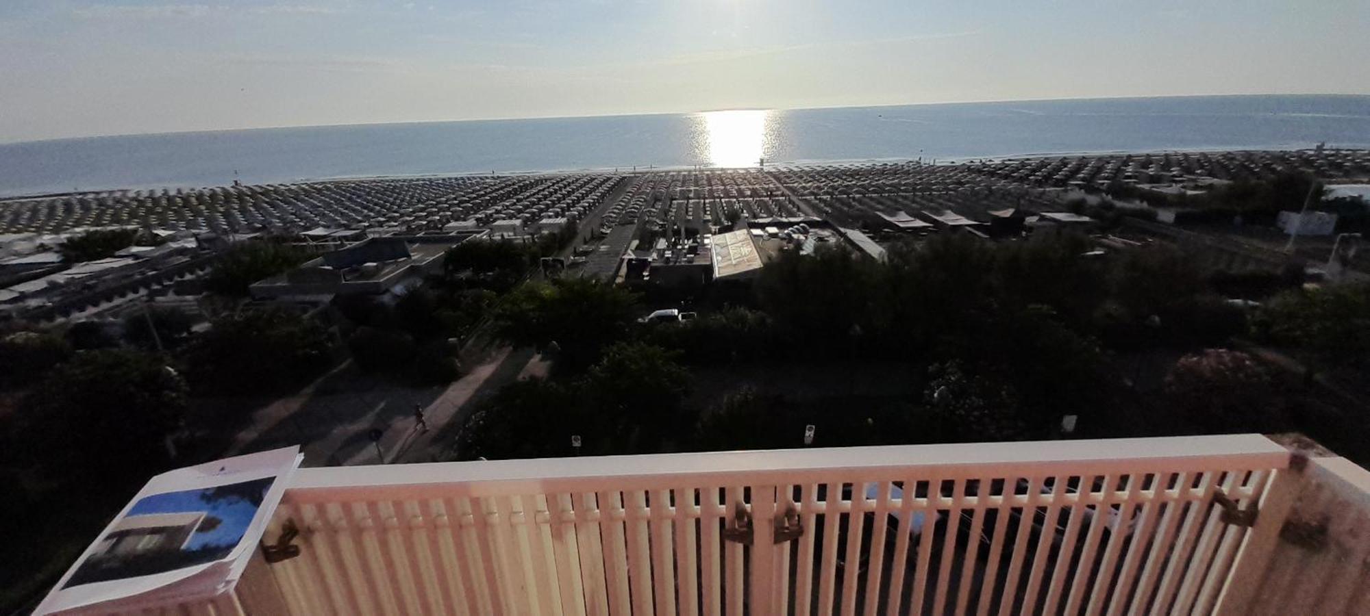 Hotel Delfino Milano Marittima Zewnętrze zdjęcie