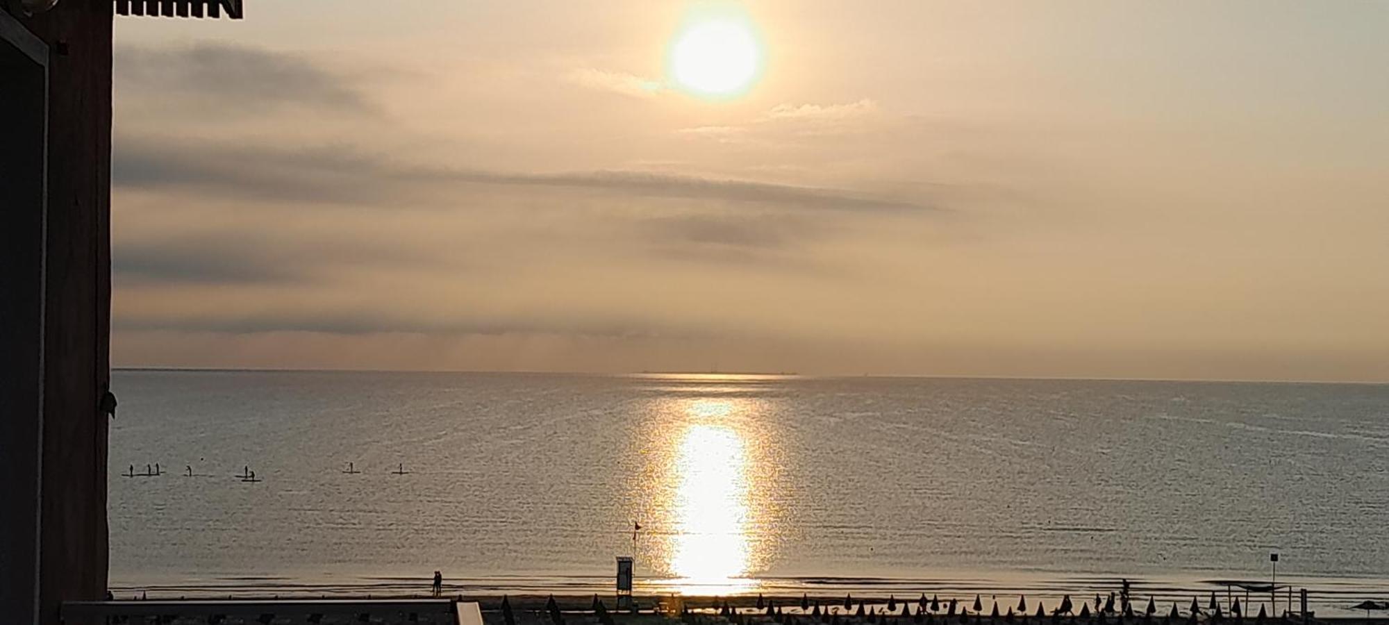 Hotel Delfino Milano Marittima Zewnętrze zdjęcie