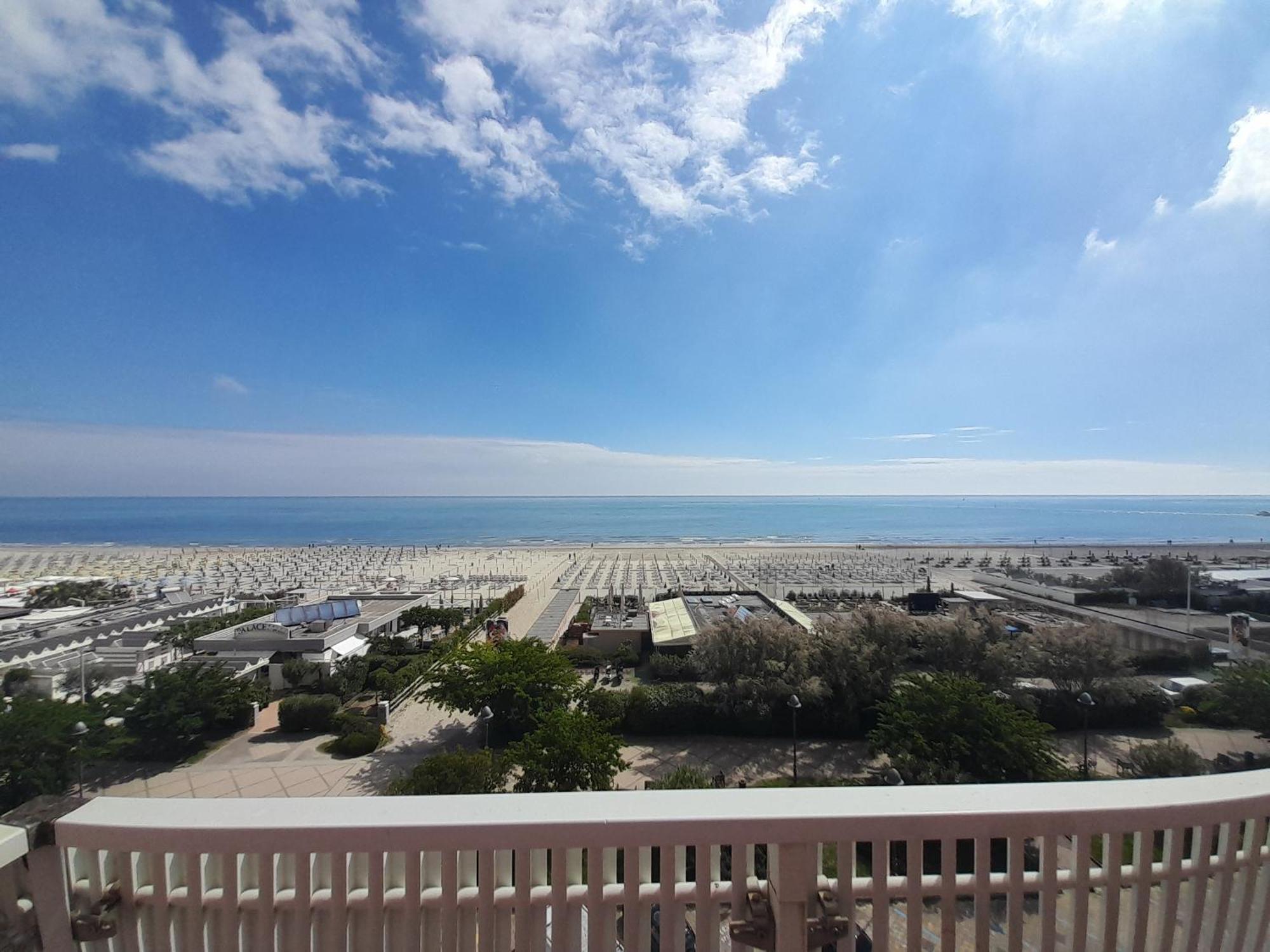 Hotel Delfino Milano Marittima Zewnętrze zdjęcie