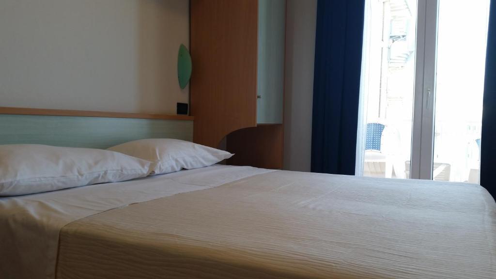 Hotel Delfino Milano Marittima Zewnętrze zdjęcie